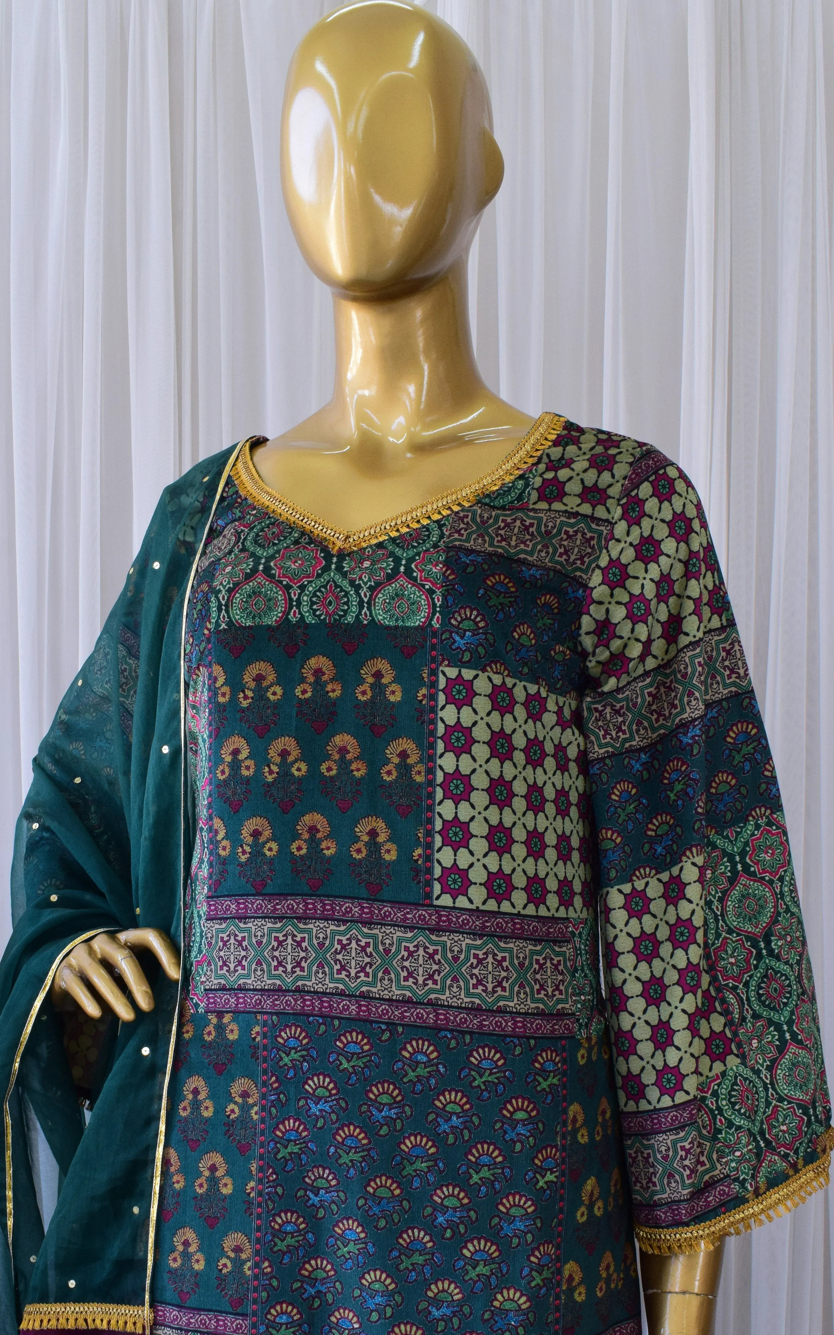 Emerald Green Printed Velvet Suit with Sequin Organza Dupatta
