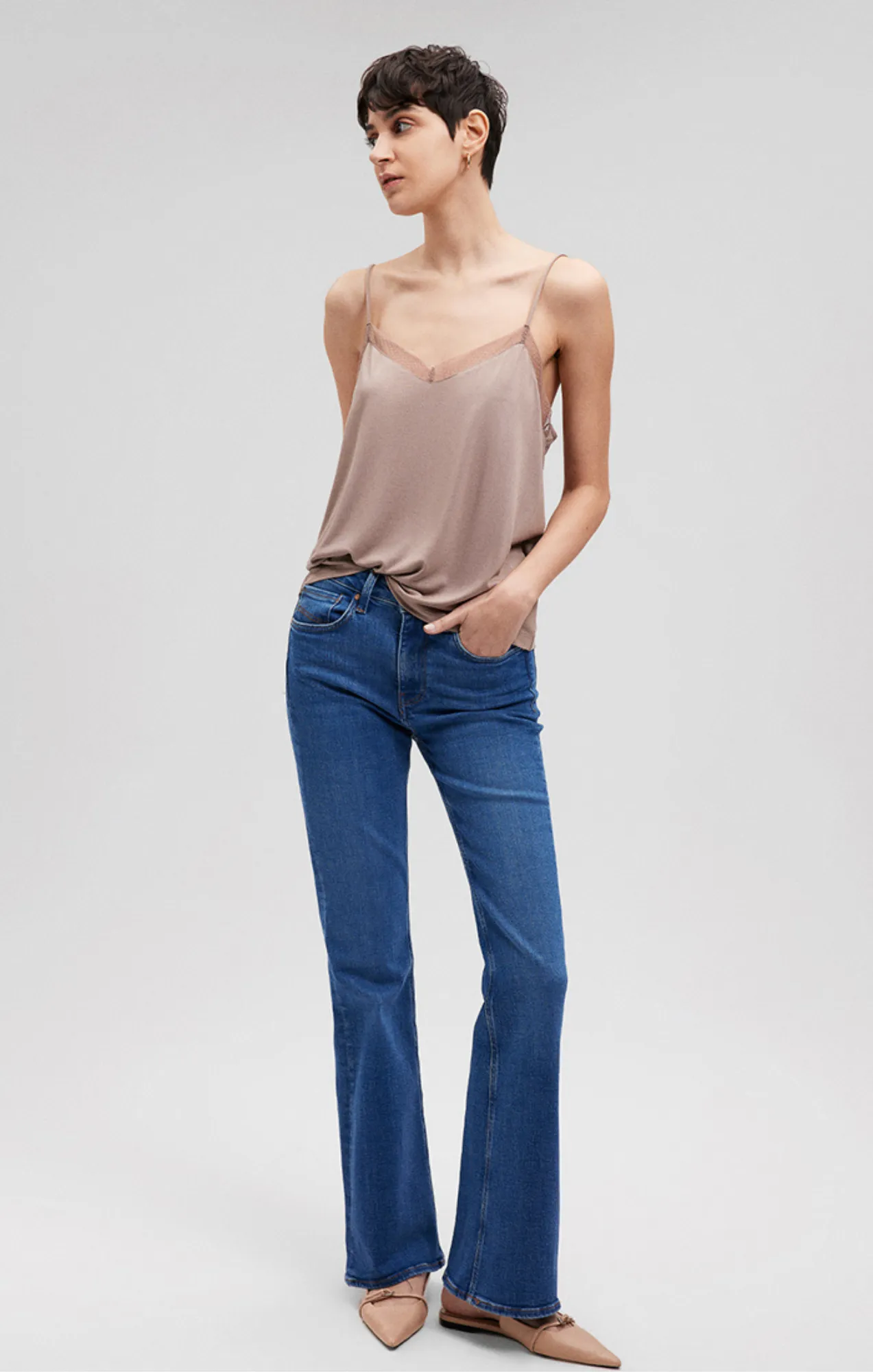 LACE TANK TOP IN FUNGI