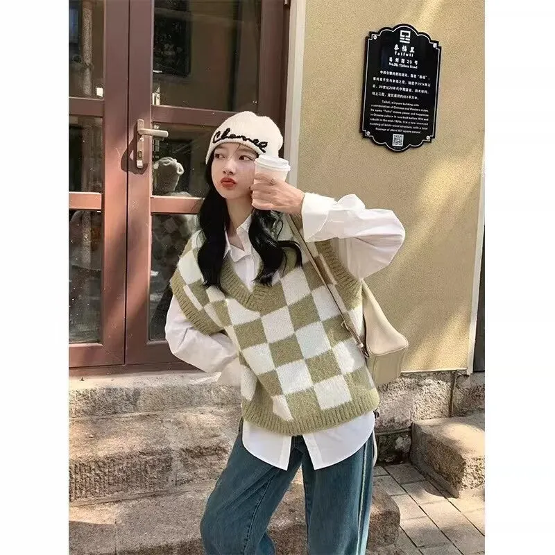 Lanfubeisi fall outfits black women Autumn and Winter Preppy Style All-Match Chessboard Plaid Sweater Vest Female Students Korean Style Loose Sleeveless Vest Knitted Outer Wear