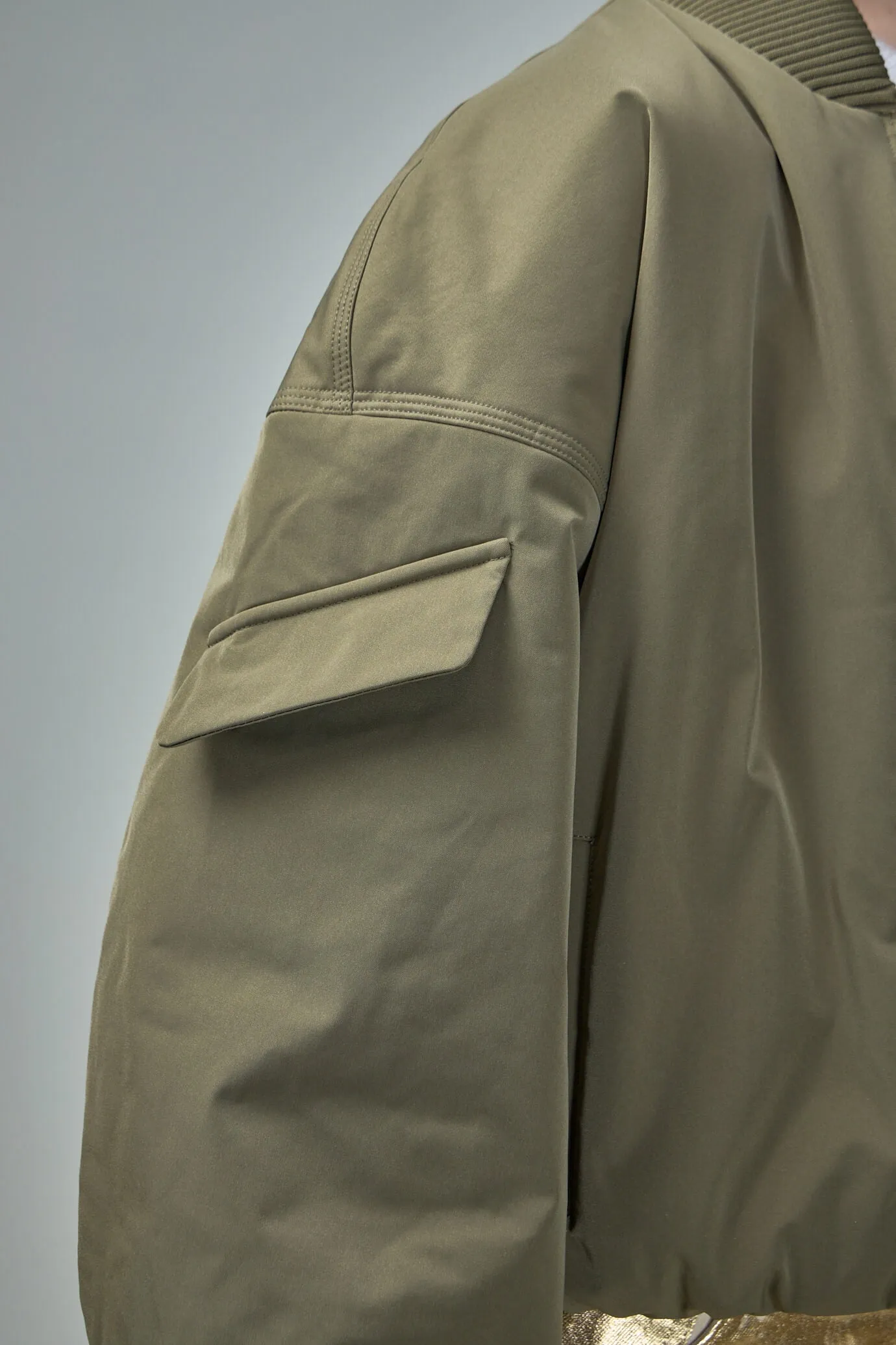 Light Twill Oversized Short Bomber Jacket