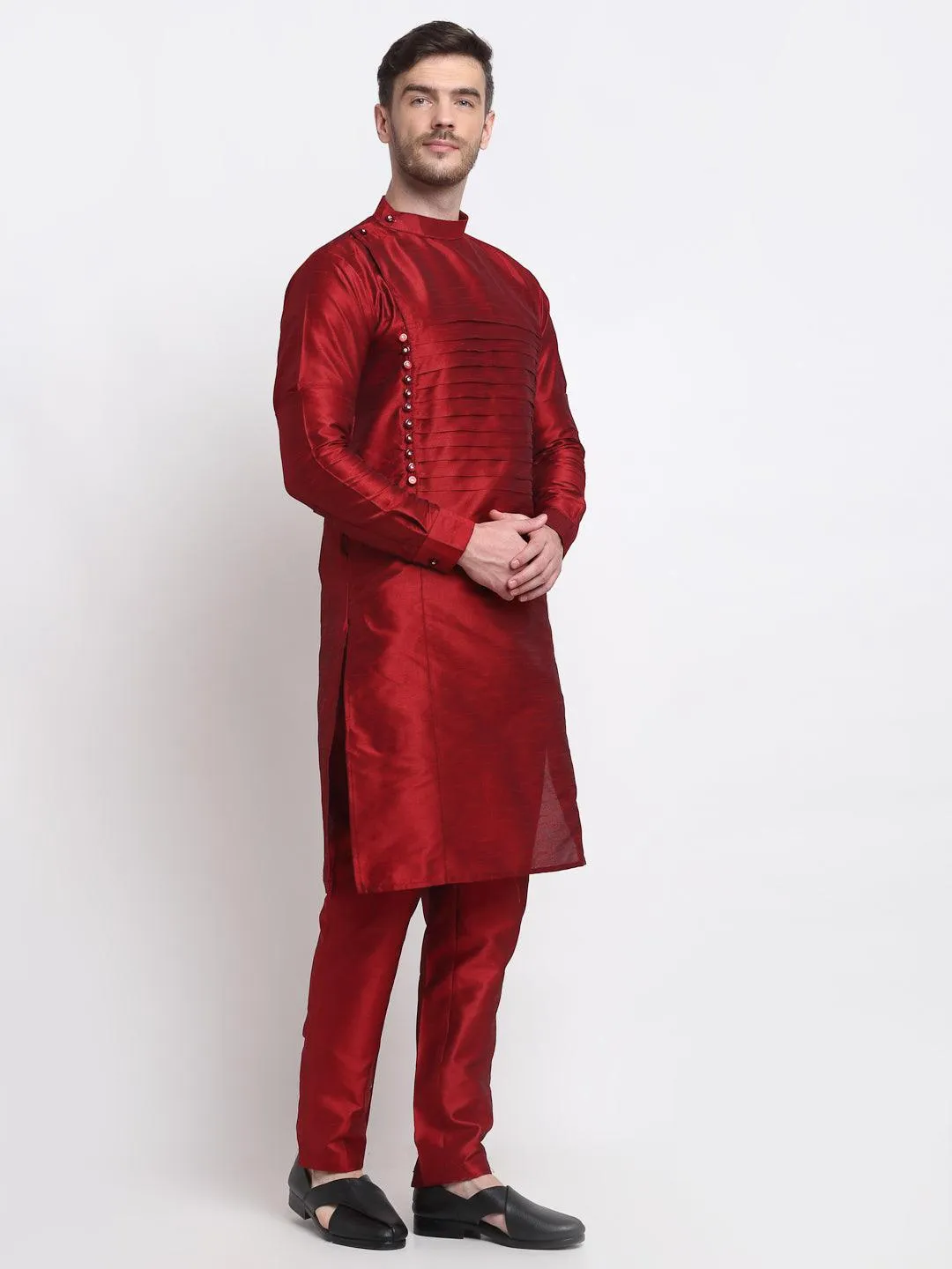 Men's Maroon Solid Kurta With Churidaar Pyjama - Benstoke