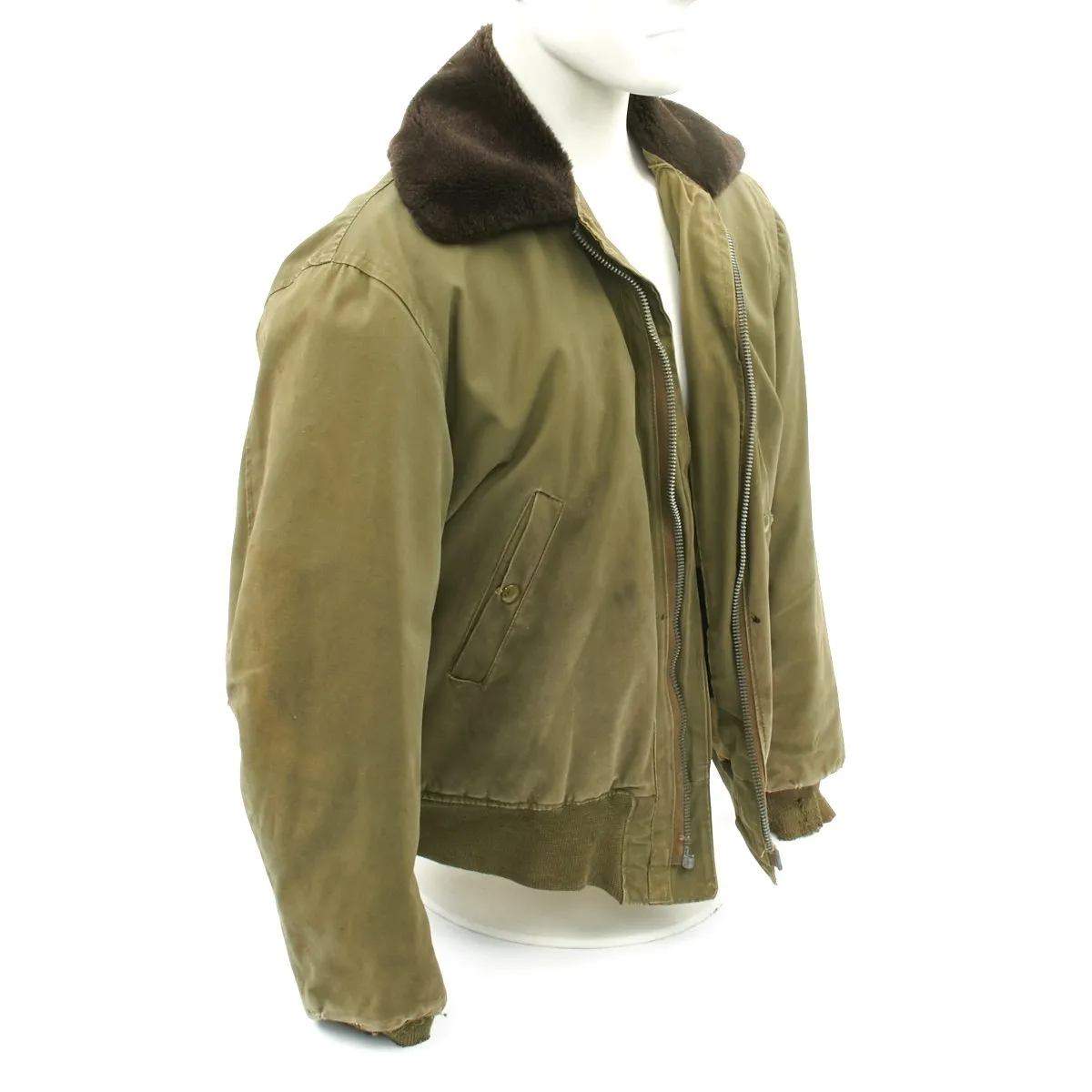 Original U.S. WWII B-29 Bomber Joltin Josie the Pacific Pioneer Painted B-15 Jacket and Navigator Case