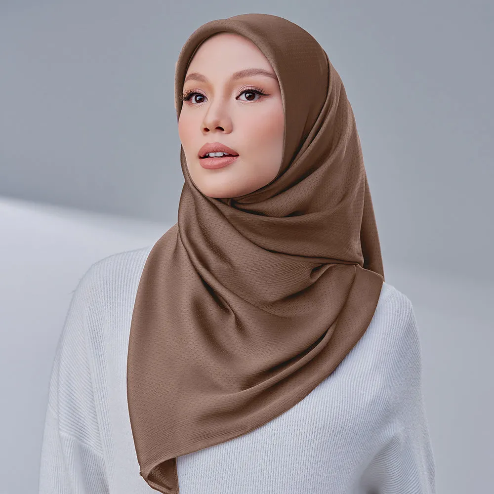 Sofya in Cinnamon