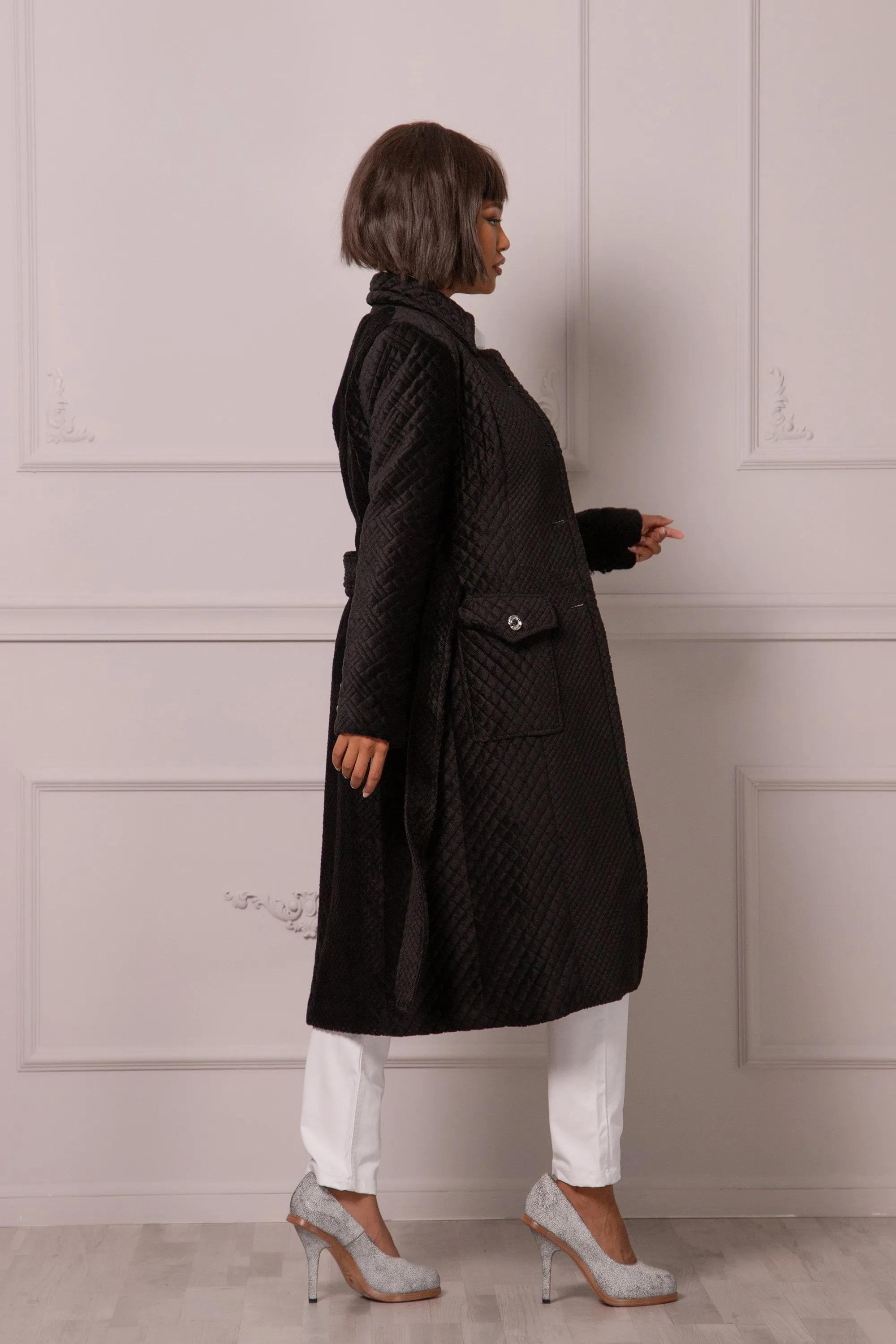 TEXTURED VELVET COAT